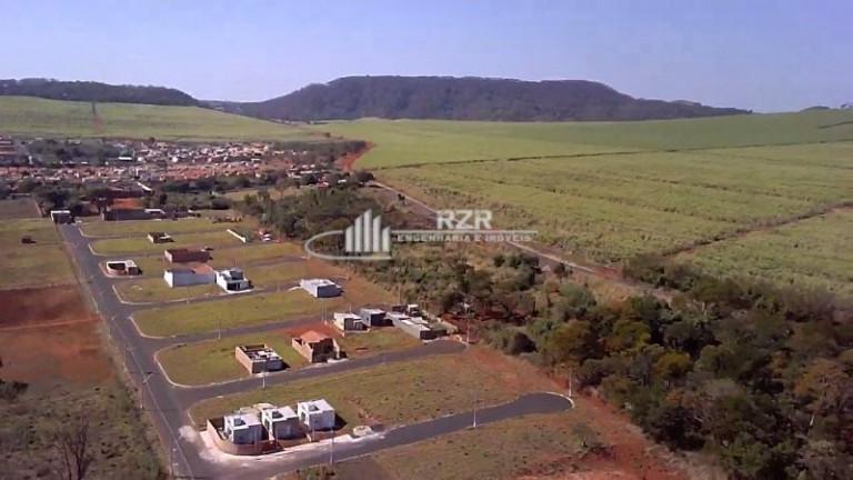 Terreno à Venda, 162 m² em Jardim José Gomes - Luiz Antônio