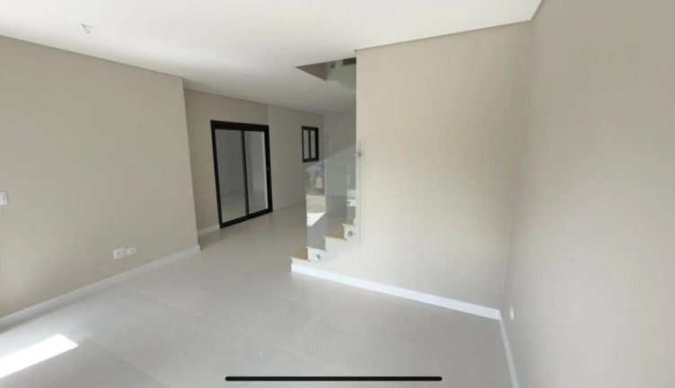 Imagem Sobrado com 3 Quartos à Venda, 160 m² em Portão - Curitiba