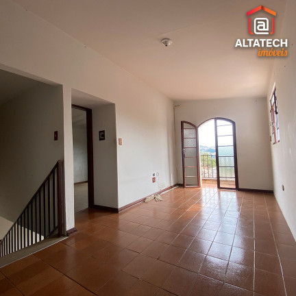 Imagem Sobrado com 2 Quartos à Venda, 223 m² em Sao Jorge - Poços De Caldas Imagem Sobrado com 2 Quartos à Venda, 223 m² em Sao Jorge - Poços De Caldas