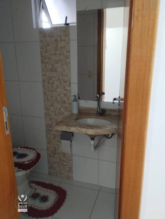Imagem Sobrado com 3 Quartos à Venda, 94 m² em Uberaba - Curitiba