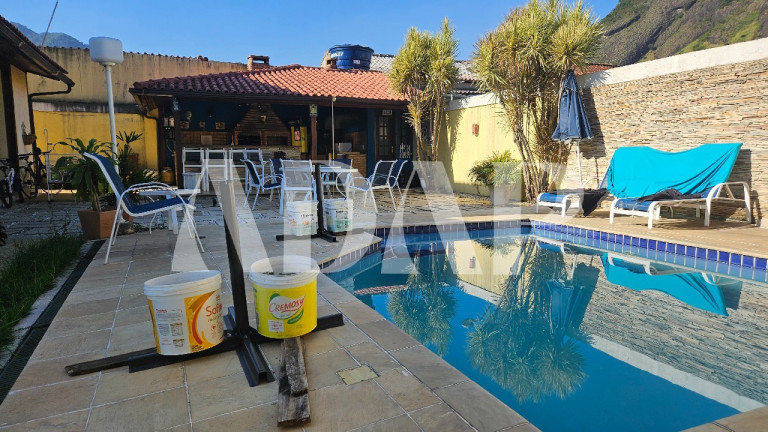 Imagem Casa com 4 Quartos à Venda, 367 m² em Vargem Pequena - Rio De Janeiro Imagem Casa com 4 Quartos à Venda, 367 m² em Vargem Pequena - Rio De Janeiro