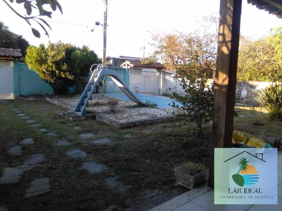 Imagem Casa com 2 Quartos à Venda, 520 m² em Vila Capri - Araruama