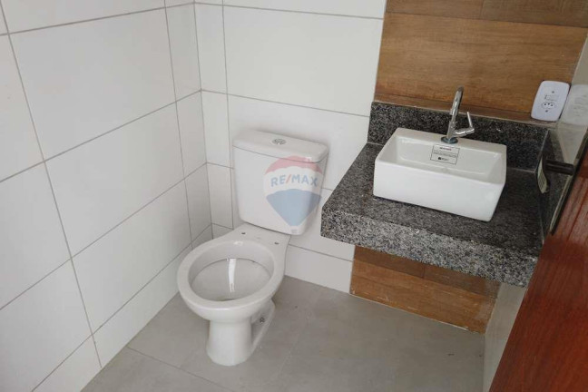 Imagem Casa de Condomínio com 2 Quartos à Venda, 74 m² em Centro - Maricá