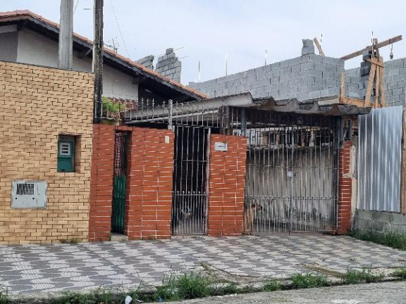 Casa com 2 Quartos à Venda, 137 m² em Vila Tupi - Praia Grande