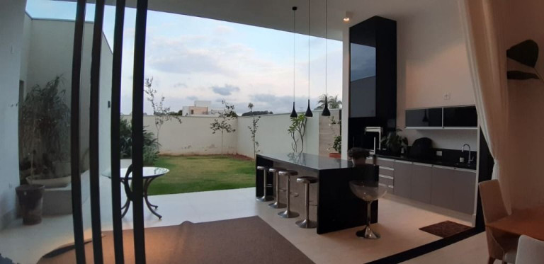 Imagem Casa com 3 Quartos à Venda, 261 m² em Condomínio Villas Do Golfe - Itu Imagem Casa com 3 Quartos à Venda, 261 m² em Condomínio Villas Do Golfe - Itu