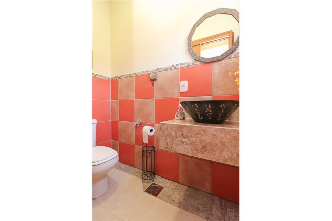 Imagem Casa com 3 Quartos à Venda, em Guarujá - Porto Alegre Imagem Casa com 3 Quartos à Venda, em Guarujá - Porto Alegre
