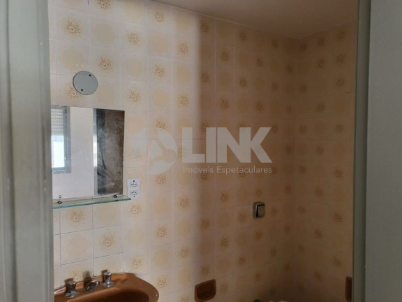 Imagem Apartamento com 2 Quartos à Venda, 61 m² em Menino Deus - Porto Alegre Imagem Apartamento com 2 Quartos à Venda, 61 m² em Menino Deus - Porto Alegre