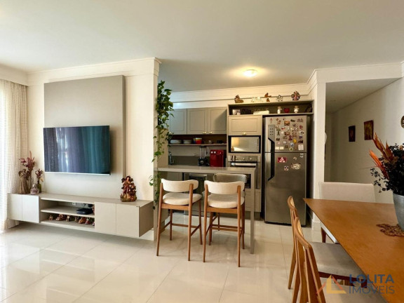 Imagem Apartamento com 2 Quartos à Venda, 90 m² em Agronômica - Florianópolis