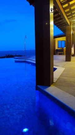 Imagem Casa com 4 Quartos à Venda, 421 m² em Praia Da Costa - Vila Velha Imagem Casa com 4 Quartos à Venda, 421 m² em Praia Da Costa - Vila Velha