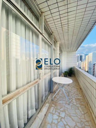 Imagem Apartamento com 4 Quartos à Venda, 266 m² em Gonzaga - Santos