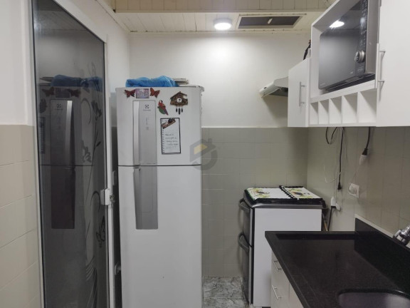 Imagem Apartamento com 3 Quartos à Venda, 42 m² em Santa Cândida - Curitiba