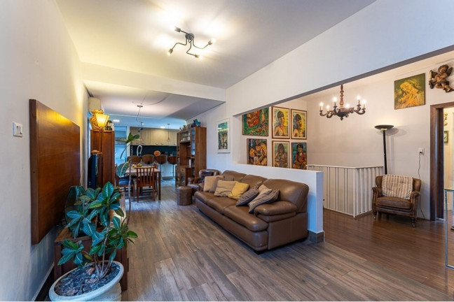 Imagem Casa com 3 Quartos à Venda, 226 m² em Vila Madalena - São Paulo