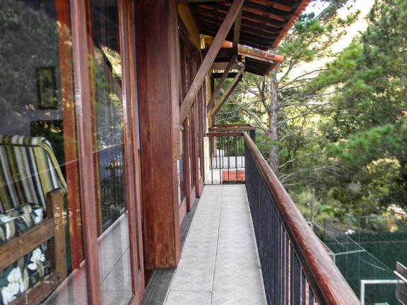 Imagem Casa com 7 Quartos à Venda, 120 m² em Itaipava - Petrópolis