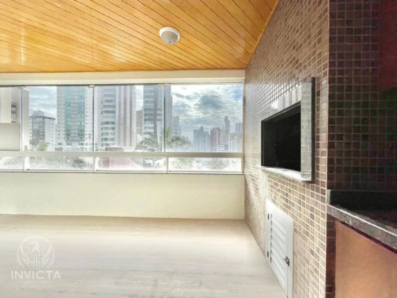 Apartamento com 2 Quartos à Venda, 79 m² em Centro - Balneário Camboriú