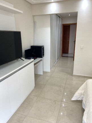 Imagem Apartamento com 3 Quartos à Venda, 133 m² em Aviação - Praia Grande Imagem Apartamento com 3 Quartos à Venda, 133 m² em Aviação - Praia Grande