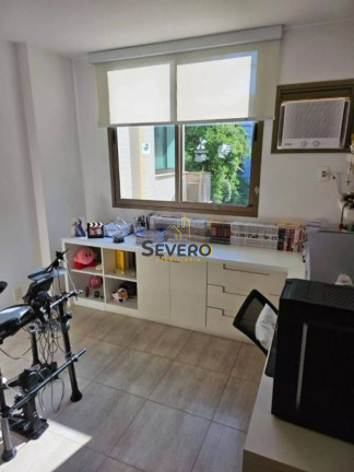 Imagem Apartamento com 4 Quartos à Venda, 204 m² em Icaraí - Niterói