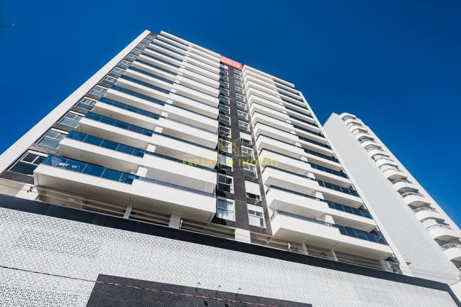 Imagem Imóvel com 3 Quartos à Venda, 340 m² em Kobrasol - São José Imagem Imóvel com 3 Quartos à Venda, 340 m² em Kobrasol - São José