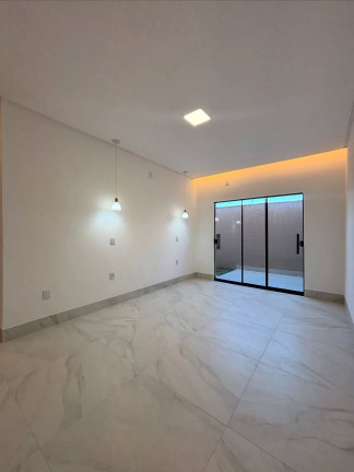 Imagem Casa com 3 Quartos à Venda, 136 m² em Bairro Cardoso - Aparecida De Goiania Imagem Casa com 3 Quartos à Venda, 136 m² em Bairro Cardoso - Aparecida De Goiania