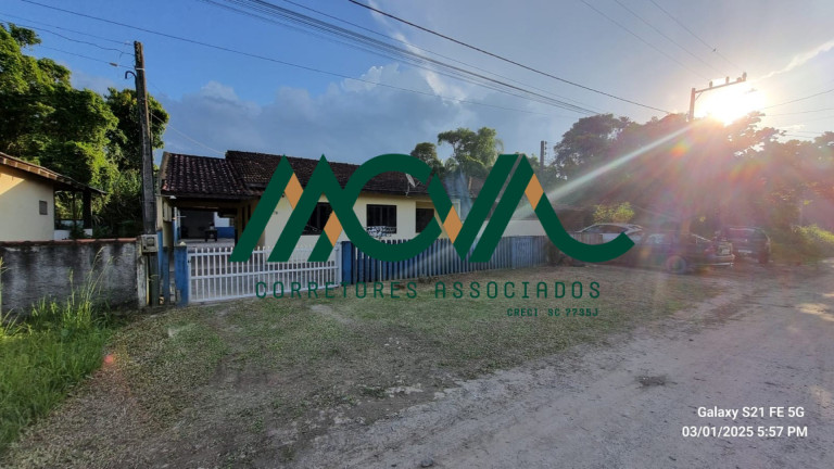 Imagem Casa com 3 Quartos para Alugar, 90 m² em Princesa Do Mar - Itapoá