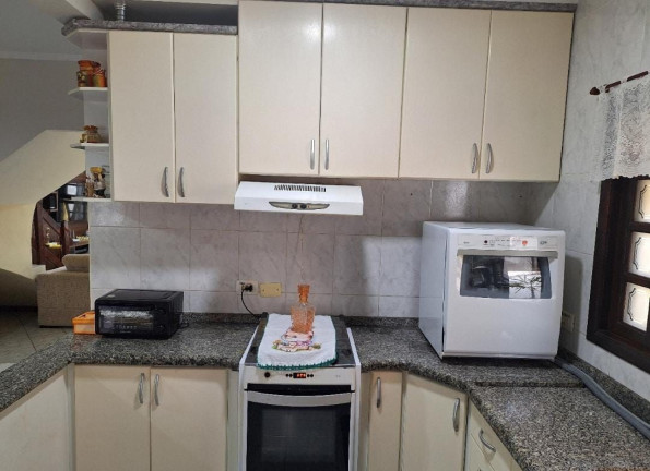 Imagem Sobrado com 3 Quartos à Venda, 214 m² em Jardim Altos De Santana Ii - Jacareí