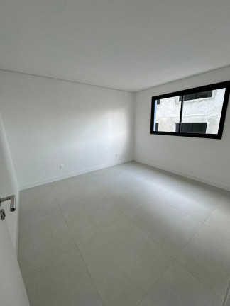 Imagem Apartamento com 2 Quartos à Venda, 82 m² em Centro - Navegantes