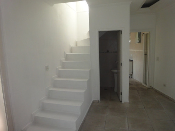 Imagem Sobrado com 2 Quartos para Alugar, 120 m² em Tucuruvi - São Paulo