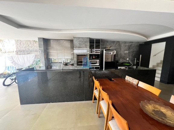 Imagem Casa com 3 Quartos à Venda, 360 m² em Estância Silveira - Contagem
