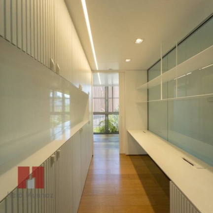 Imagem Casa com 4 Quartos à Venda, 731 m² em Alphaville Residencial Um - Barueri Imagem Casa com 4 Quartos à Venda, 731 m² em Alphaville Residencial Um - Barueri