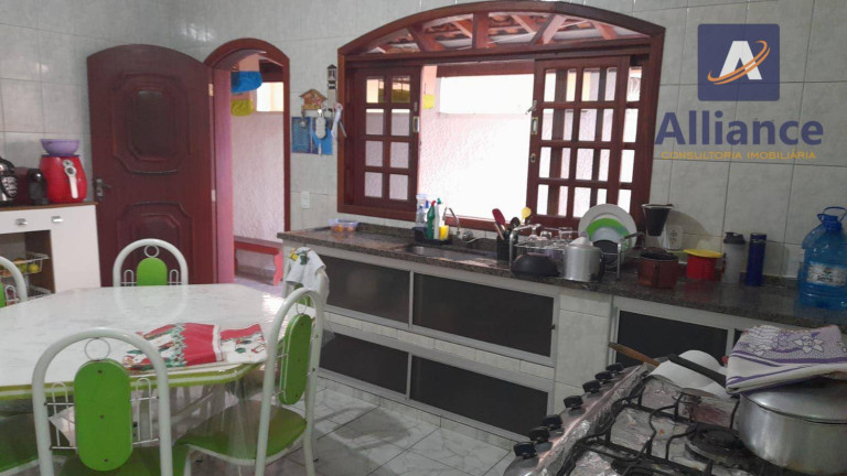 Imagem Casa com 4 Quartos à Venda, 180 m² em Santo Antônio - Louveira