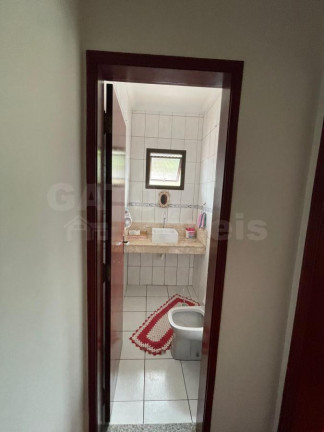 Imagem Casa com 3 Quartos à Venda, 320 m² em Jardins (polvilho) - Cajamar Imagem Casa com 3 Quartos à Venda, 320 m² em Jardins (polvilho) - Cajamar