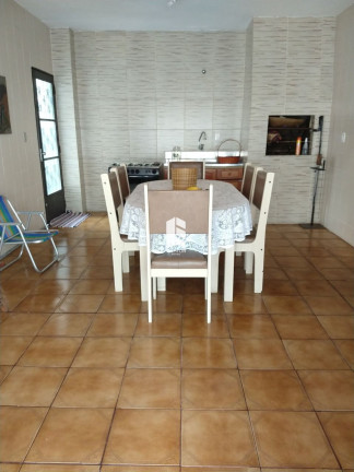 Imagem Casa com 5 Quartos à Venda, 200 m² em Nossa Senhora De Lourdes - Santa Maria Imagem Casa com 5 Quartos à Venda, 200 m² em Nossa Senhora De Lourdes - Santa Maria