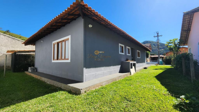 Imagem Casa com 3 Quartos à Venda, 300 m² em Vargem Grande - Teresópolis