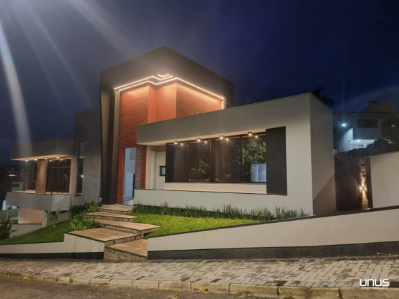 Imagem Casa com 3 Quartos à Venda, 468 m² em Pedra Branca - Palhoça