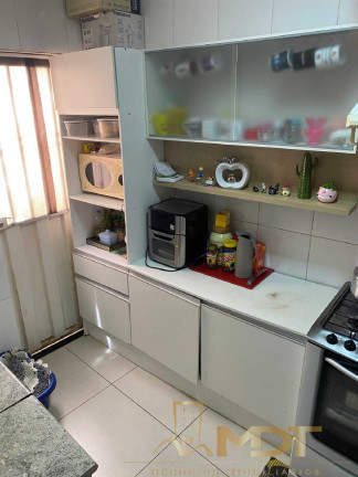 Imagem Casa com 3 Quartos à Venda, 180 m² em Céu Azul - Belo Horizonte