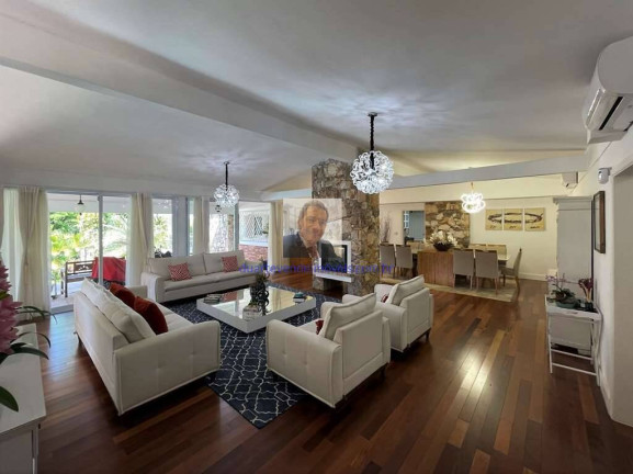 Imagem Casa com 4 Quartos à Venda, 850 m² em Vila Santo Antônio - Cotia Imagem Casa com 4 Quartos à Venda, 850 m² em Vila Santo Antônio - Cotia