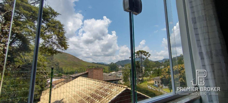 Imagem Casa com 4 Quartos à Venda, 170 m² em Vargem Grande - Teresópolis Imagem Casa com 4 Quartos à Venda, 170 m² em Vargem Grande - Teresópolis