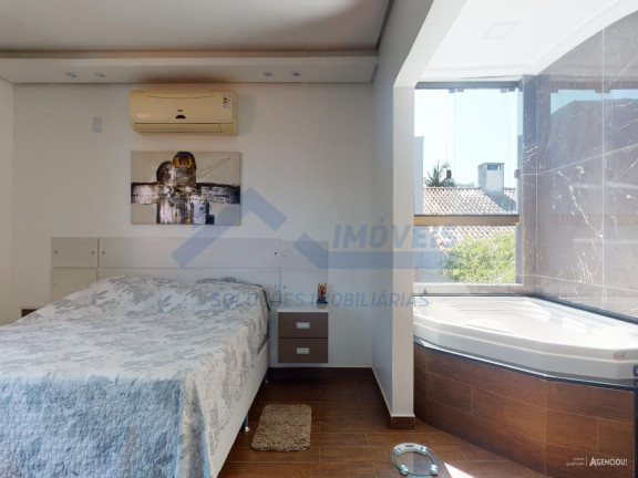 Imagem Sobrado com 4 Quartos à Venda, 600 m² em Guarujá - Porto Alegre