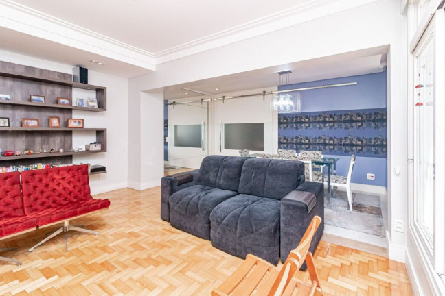 Imagem Apartamento com 3 Quartos à Venda, 110 m² em Moinhos De Vento - Porto Alegre