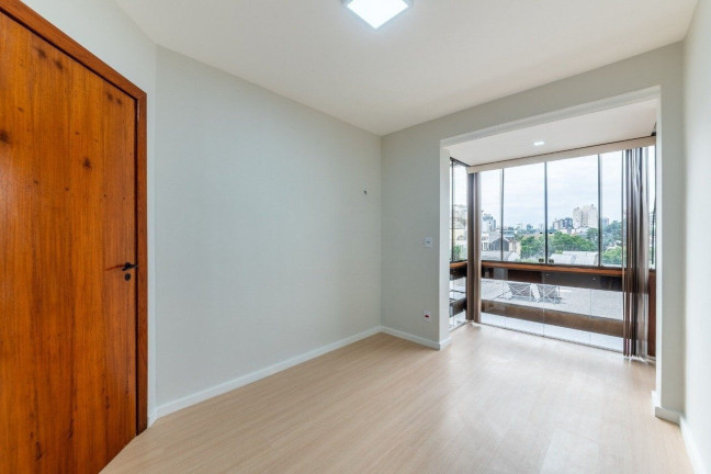 Imagem Cobertura com 2 Quartos à Venda, 135 m² em Mont Serrat - Porto Alegre Imagem Cobertura com 2 Quartos à Venda, 135 m² em Mont Serrat - Porto Alegre