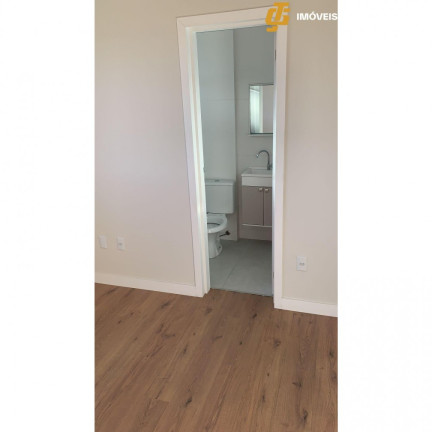 Imagem Apartamento com 2 Quartos à Venda, 78 m² em Centro - Camboriú