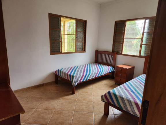 Imagem Chácara com 3 Quartos à Venda, 1.704 m² em Vila Velha - Caçapava