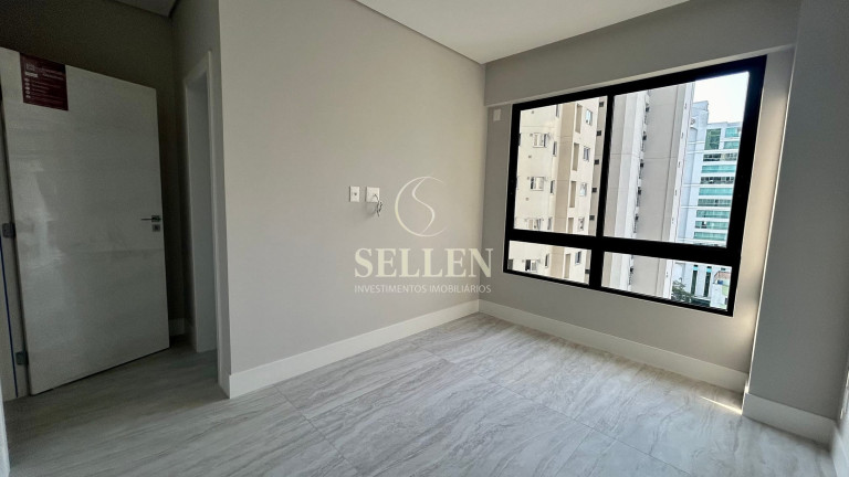 Imagem Apartamento com 4 Quartos à Venda, 1 m² em Pioneiros - Balneário Camboriú Imagem Apartamento com 4 Quartos à Venda, 1 m² em Pioneiros - Balneário Camboriú