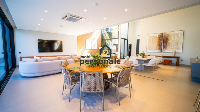 Imagem Imóvel com 4 Quartos à Venda, 440 m² em Saint Patrick - Sorocaba Imagem Imóvel com 4 Quartos à Venda, 440 m² em Saint Patrick - Sorocaba