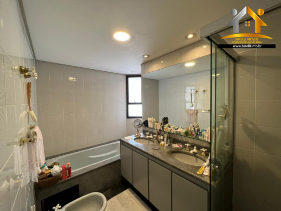 Imagem Apartamento com 4 Quartos à Venda, 220 m² em Itaim Bibi - São Paulo