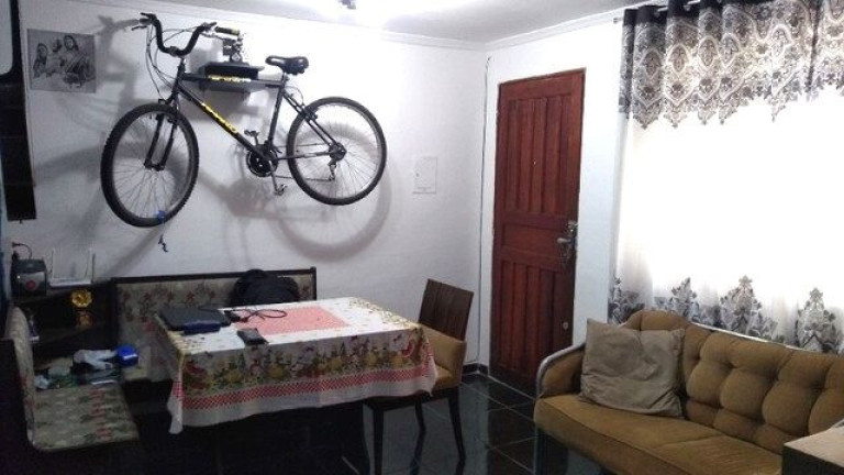 Apartamento com 2 Quartos à Venda,  em Jardim Santo André - Santo André
