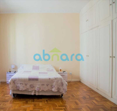 Imagem Apartamento com 3 Quartos à Venda, 250 m² em Copacabana - Rio De Janeiro Imagem Apartamento com 3 Quartos à Venda, 250 m² em Copacabana - Rio De Janeiro