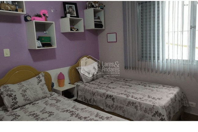 Imagem Casa com 3 Quartos à Venda, 330 m² em Cidade Patriarca - São Paulo Imagem Casa com 3 Quartos à Venda, 330 m² em Cidade Patriarca - São Paulo