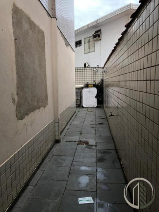 Imagem Casa com 3 Quartos à Venda, 134 m² em Embaré - Santos