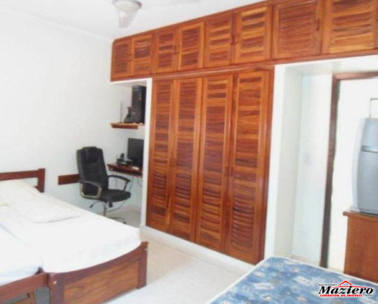 Imagem Casa com 3 Quartos à Venda, 250 m² em Centro - Ubatuba Imagem Casa com 3 Quartos à Venda, 250 m² em Centro - Ubatuba