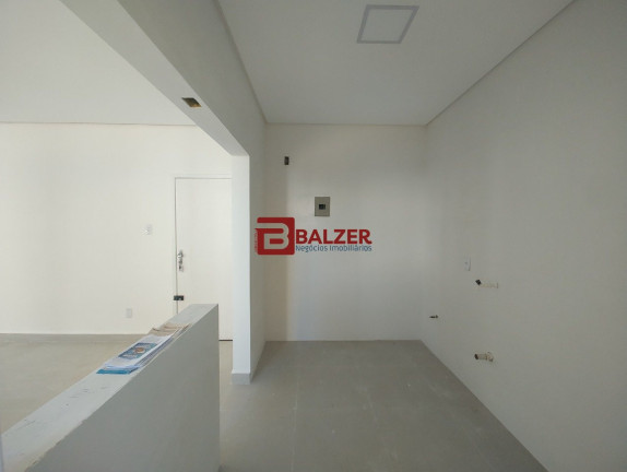 Imagem Apartamento com 2 Quartos à Venda, 76 m² em Centro - Florianópolis Imagem Apartamento com 2 Quartos à Venda, 76 m² em Centro - Florianópolis